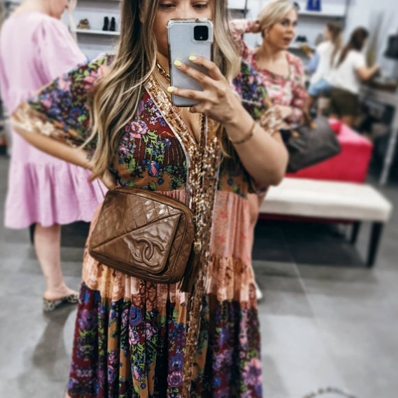 Welcome to my closet! - Picture 3 of 6